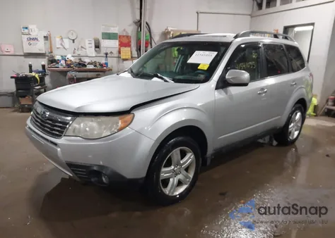 2010 Subaru Forester 2.5X Premium z USA, uszkodzony, nr VIN JF2SH6CC1AH912988